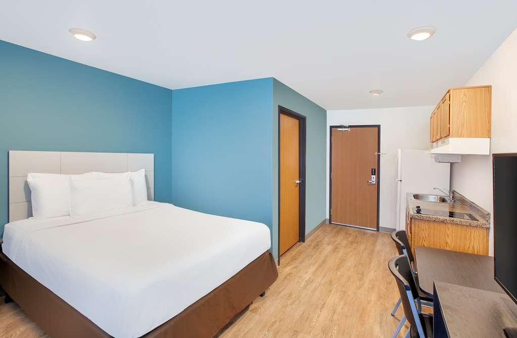 Extended Stay America Select Suites - Tallahassee - East Chambre photo